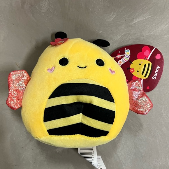 *SPECIAL* VALENTINE DAY SALE ONLY 5” 2023 Squishmallow Collection ALL 5 - Picture 8 of 12